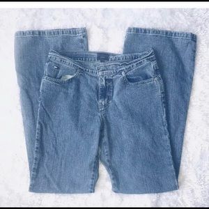Tommy Hilfiger Jeans Women’s size 29 straight leg